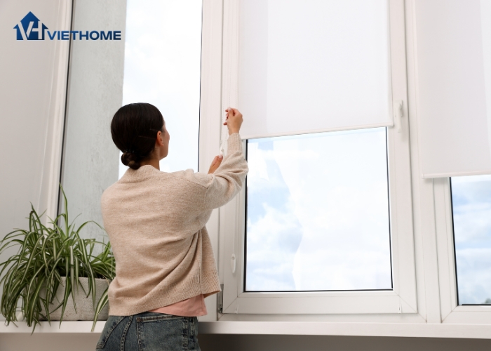 Quy trình thi công rèm cuốn tại Việt Home